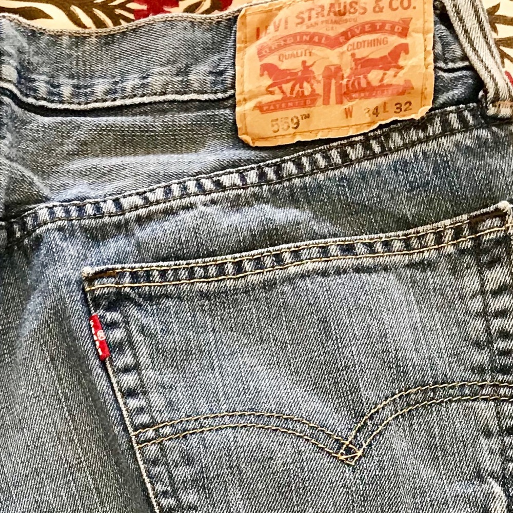Levi’s 559 jeans distressed perfectly